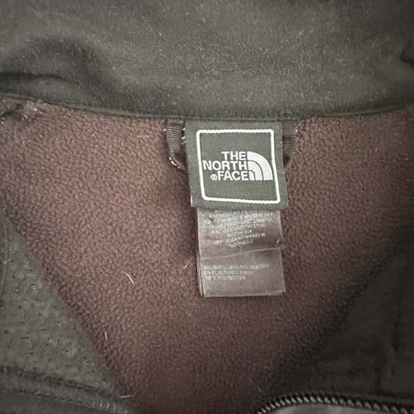 Women’s Small NorthFace Jacket - Picture 3 of 5